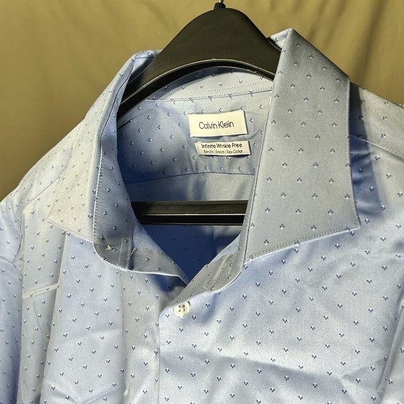 Calvin Klein Infinite Wrinkle Free, Slim Fit Shirt-UNWORN - Picture 3 of 4